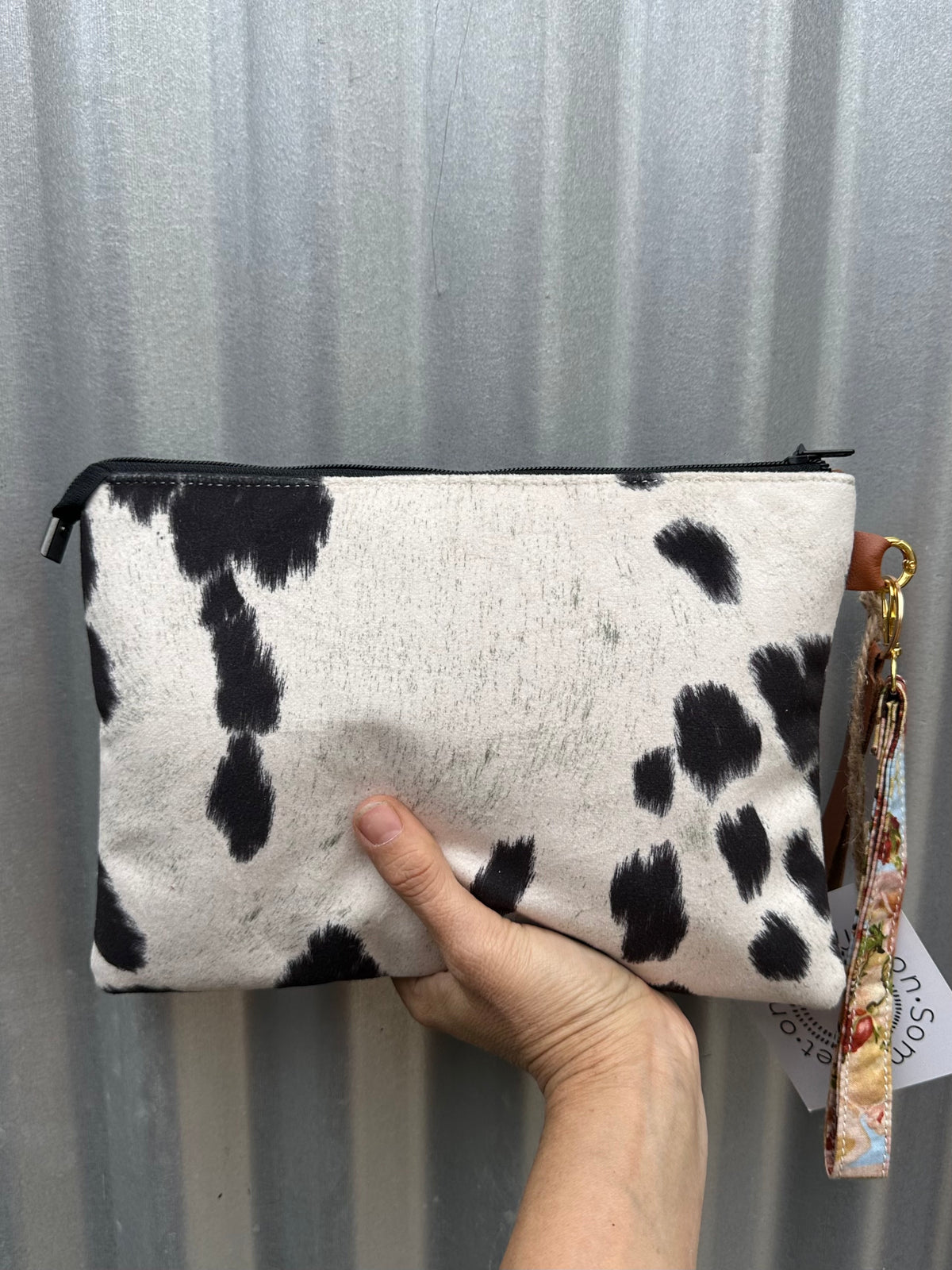 SOS Handmade patchwork fabric clutch bag - Roses