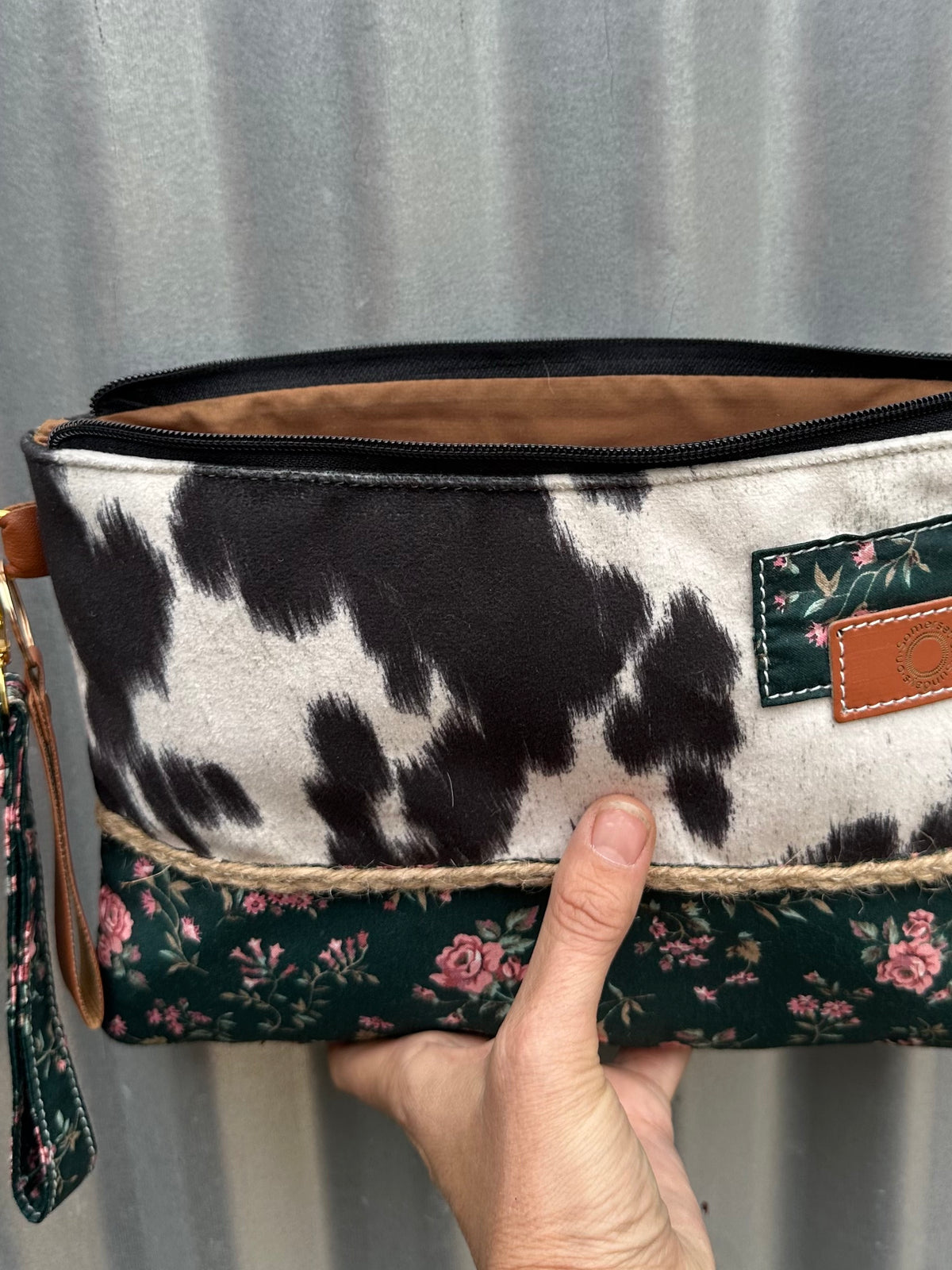 SOS Handmade patchwork fabric clutch bag - Green Flowers