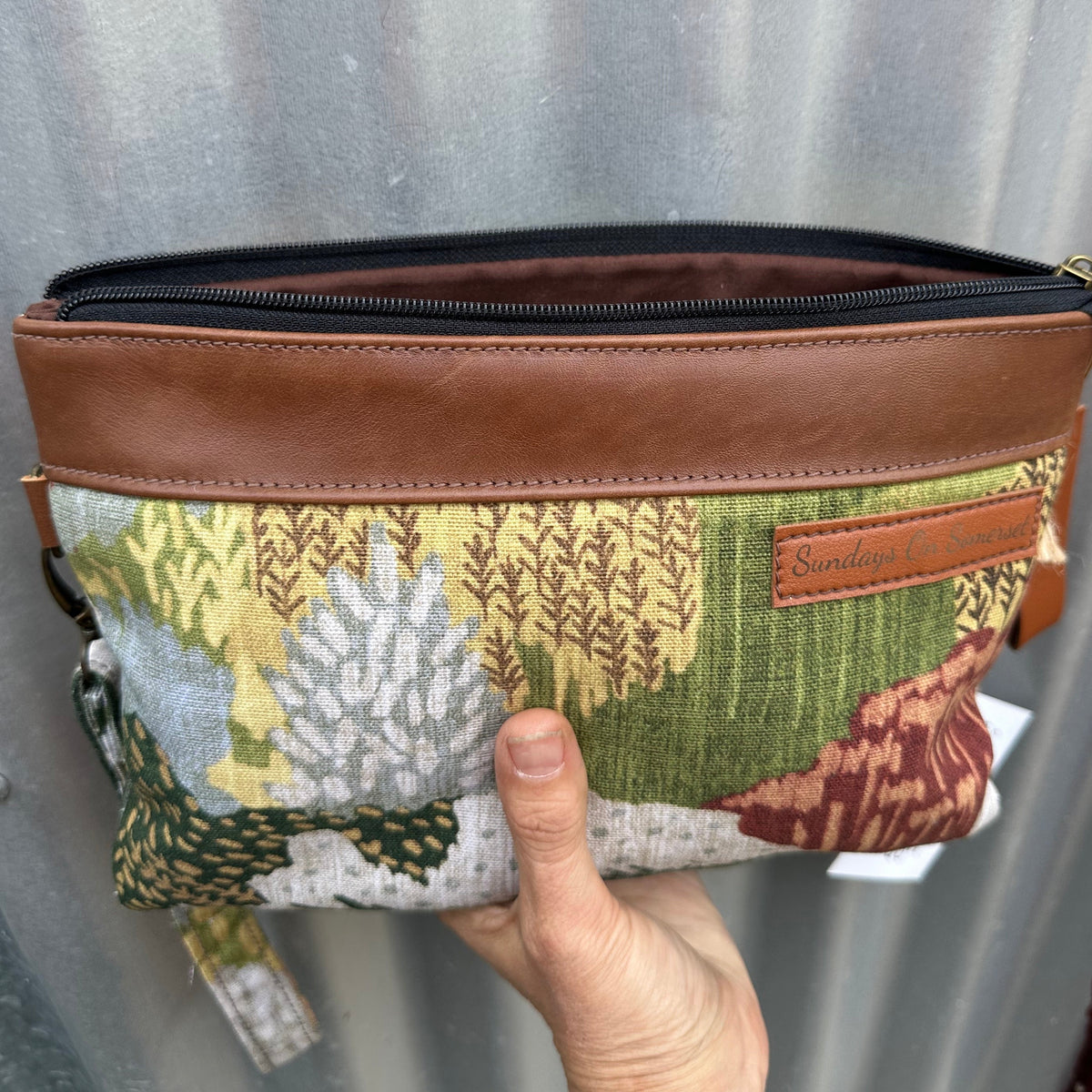 SOS Handmade patchwork fabric clutch bag - Leather landscape